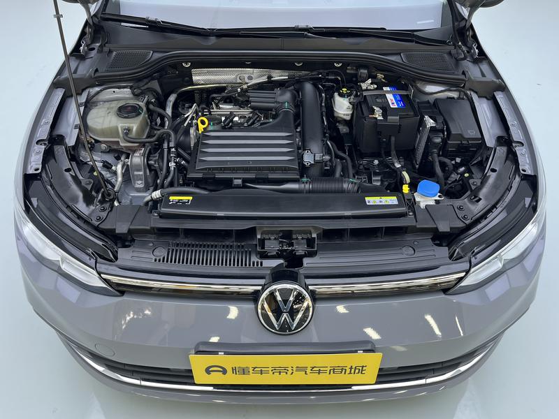 Volkswagen golf 2023