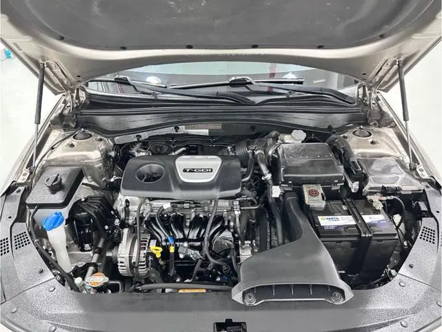 Kia Kia K5 1.6T automatic LUX