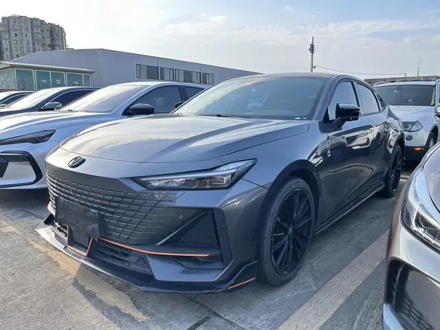 Changan Changan UNI-V 1.5T Sports version