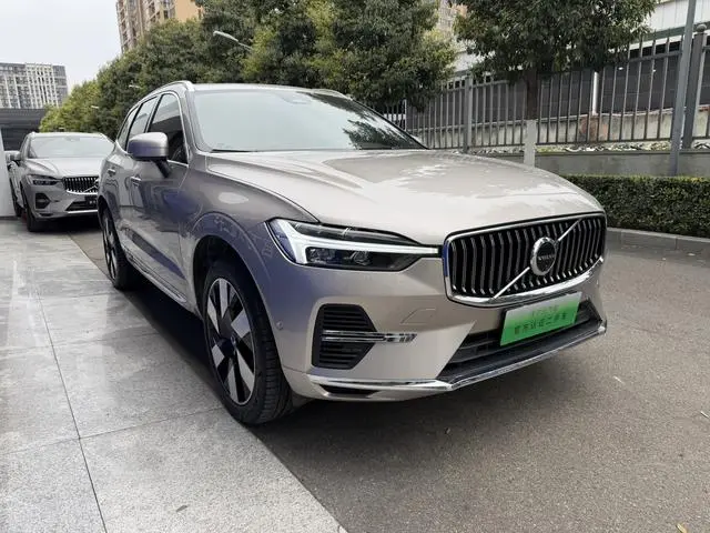 Volvo Volvo XC60 PHEV T8 four-wheel drive long battery life Zhiyuan Deluxe Edition
