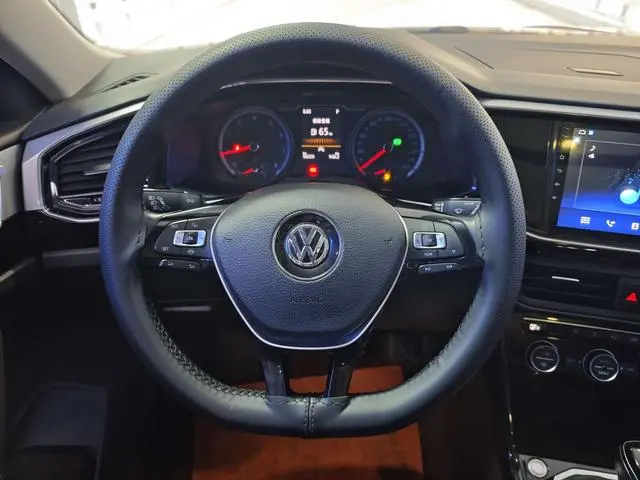Volkswagen Tanyue 330TSI two-wheel drive luxury country VI