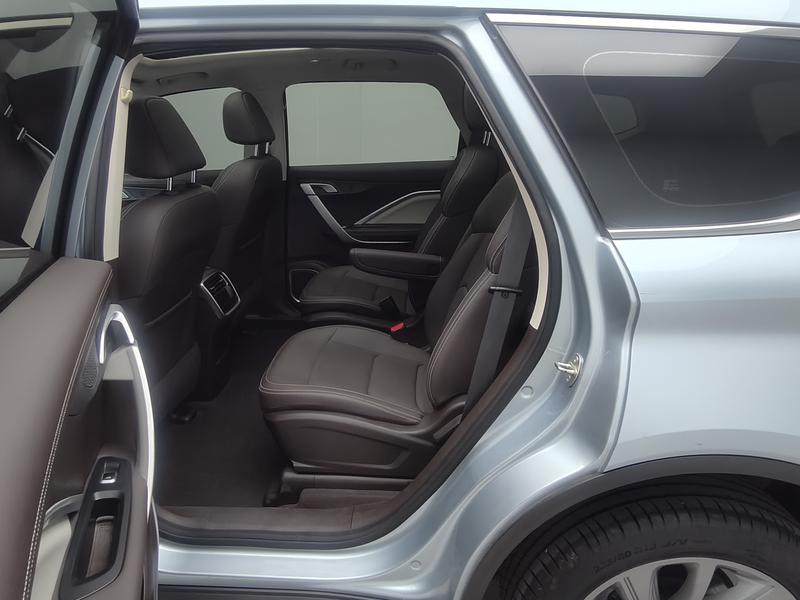 Geely Jiaji 2021