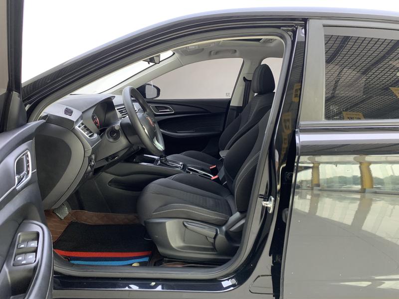 Roewe Roewe i5 2020
