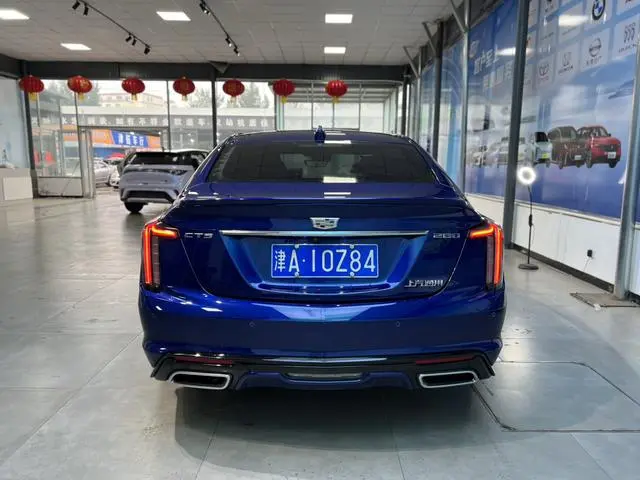 Cadillac Cadillac CT5 28T platinum type