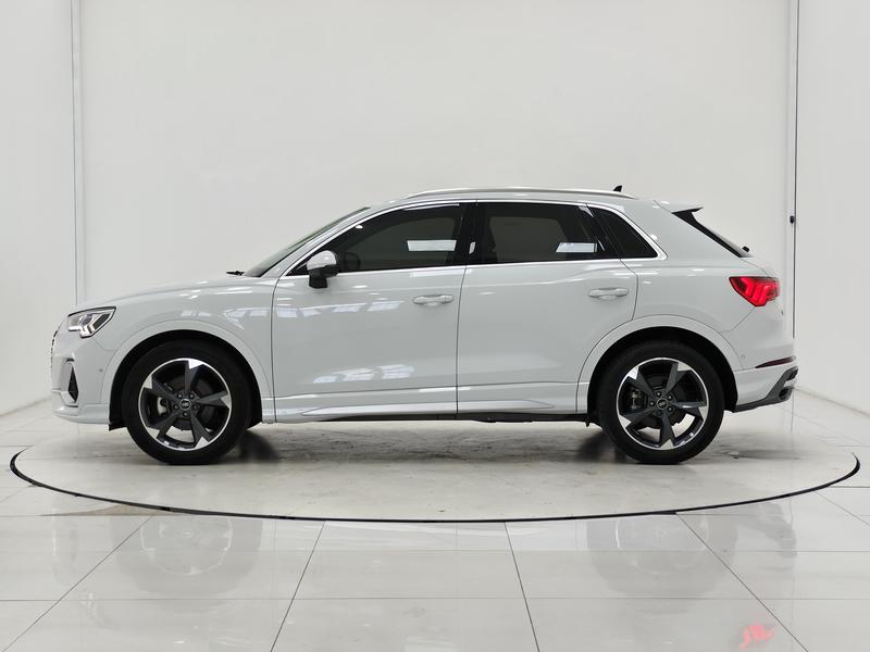 Audi Audi Q3 2022