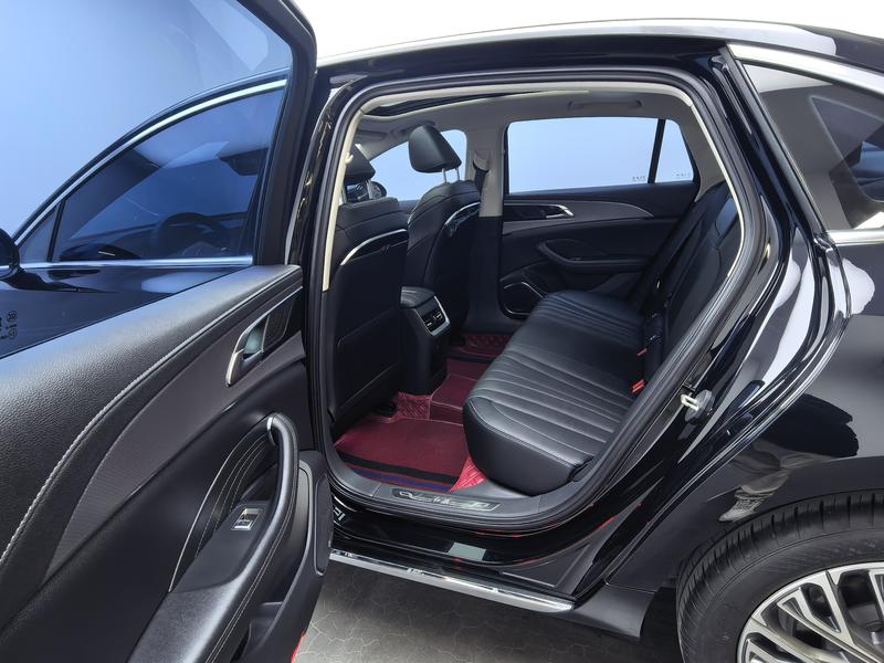 Hongqi Red Flag H5 2023