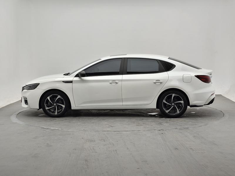 MG MG6 2021