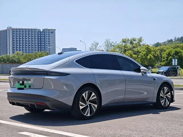 NIO Nio ET5 75kWh