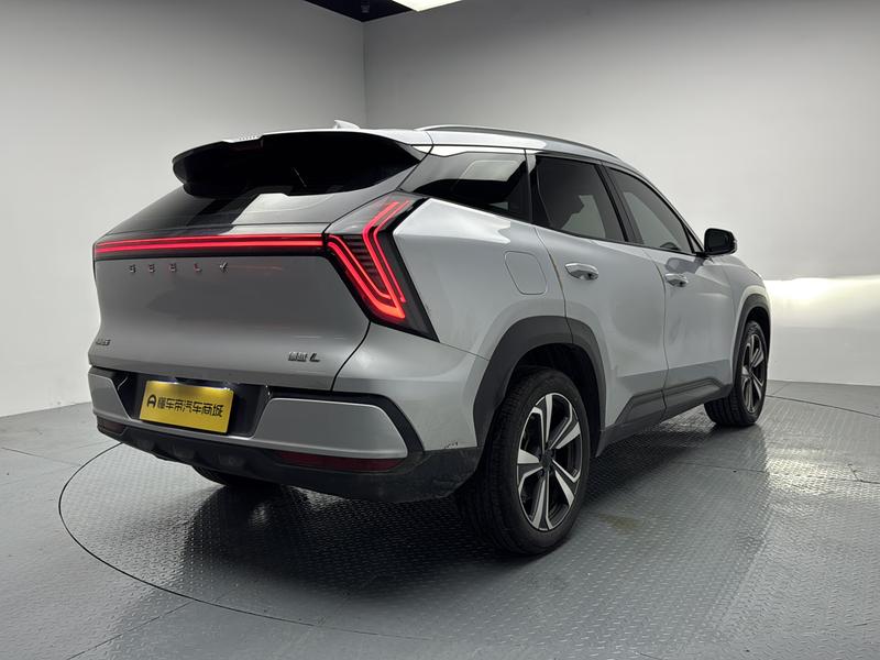 Geely Boyue L 2025