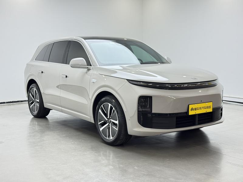 Li Auto Ideal L6 2024