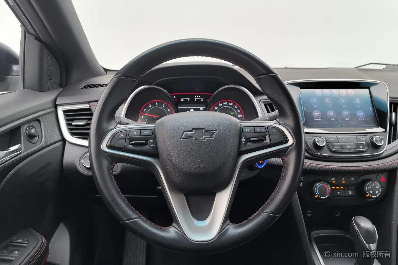 Chevrolet Cruze RS 330T Automatic Fun Version