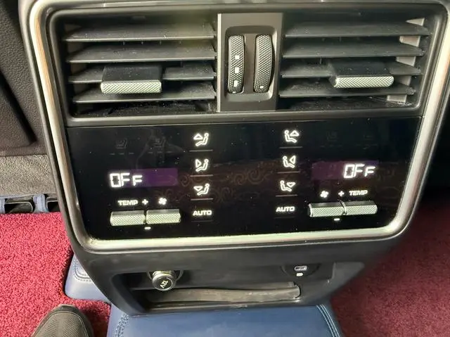 Porsche Cayenne E-Hybrid Cayenne E-Hybrid 2.0T
