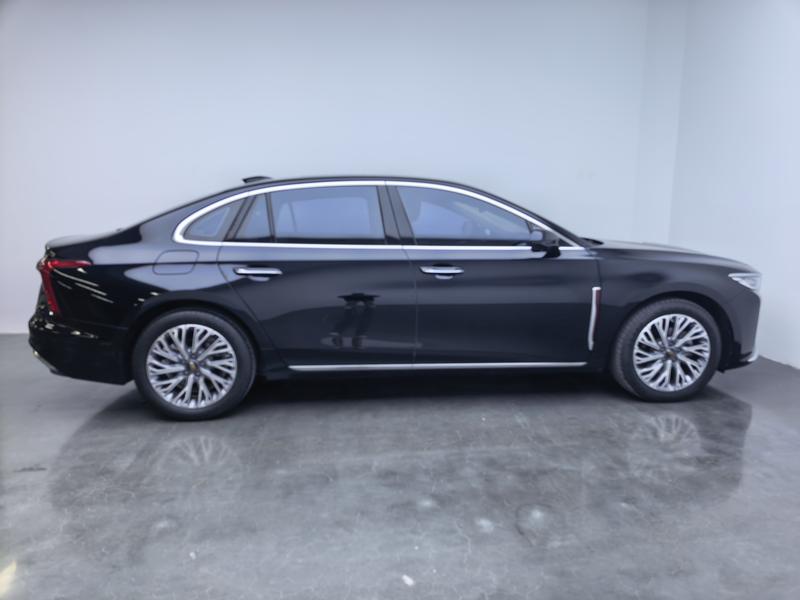 Hongqi Red Flag H5 2023