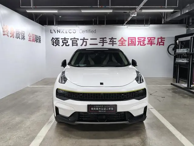 LYNK & CO Lynk 05 2.0TD two-wheel drive Halo