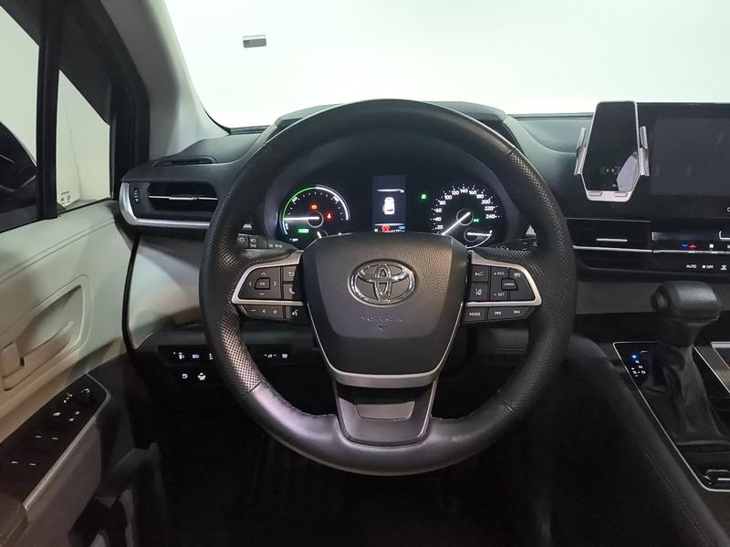 Toyota Sienna 2024