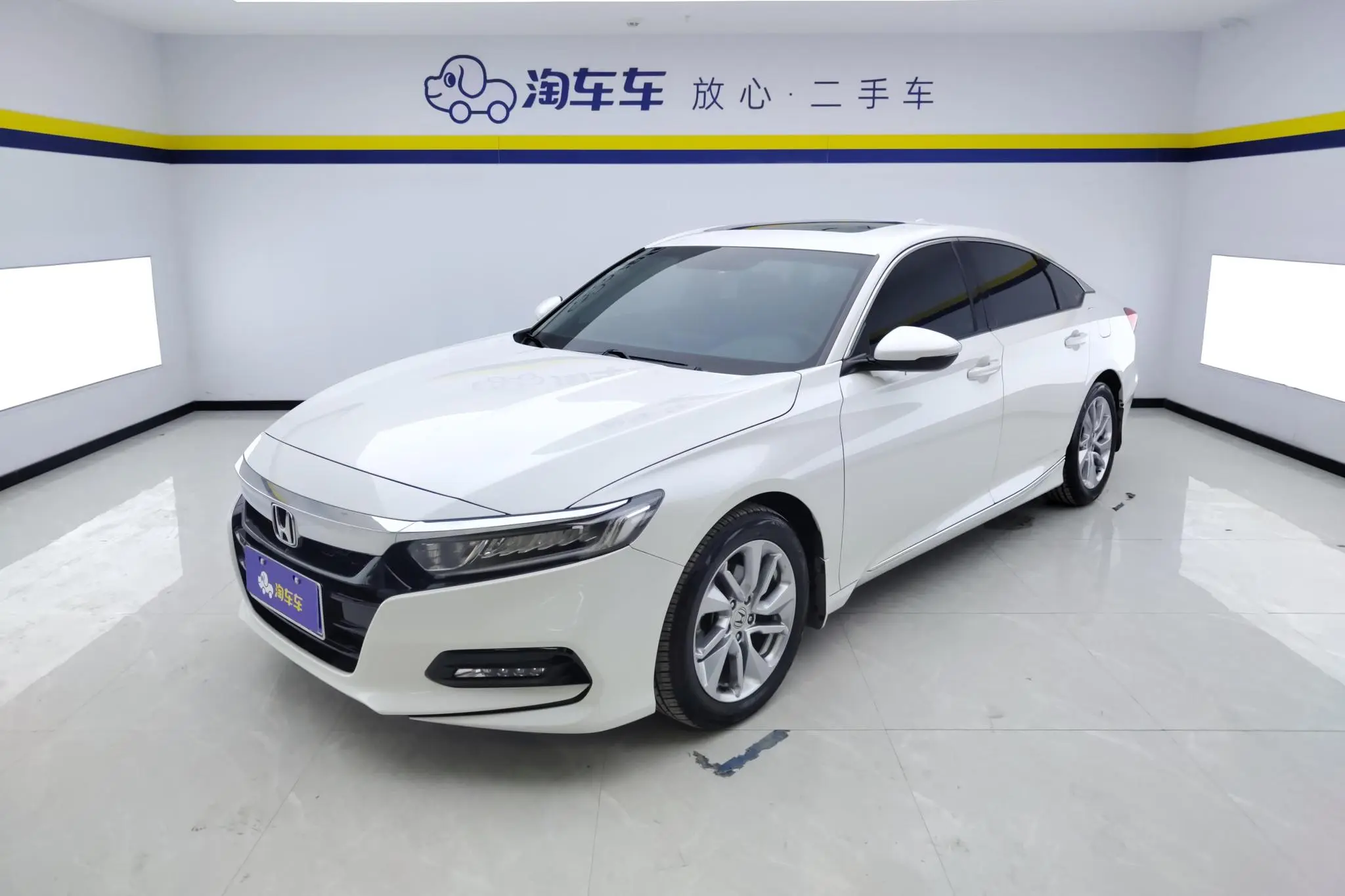 Honda Accord 260TURBO Elite Edition Country V