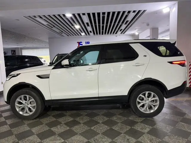 Land Rover discover 3.0 V6 SE