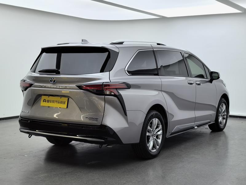 Toyota Sienna 2021