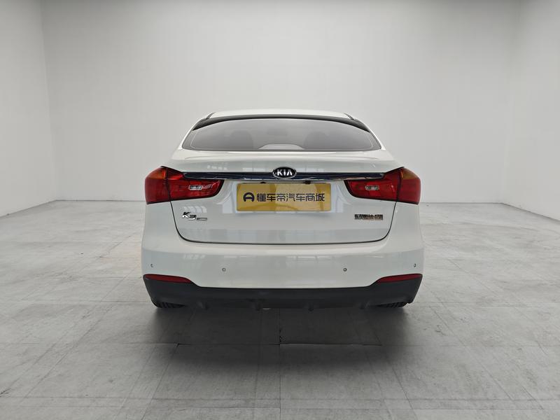 Kia Kia K3 2015