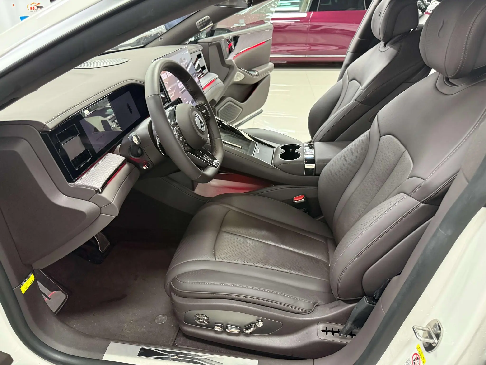 Denza Denza Z9 DM 1100 four-wheel drive Max version