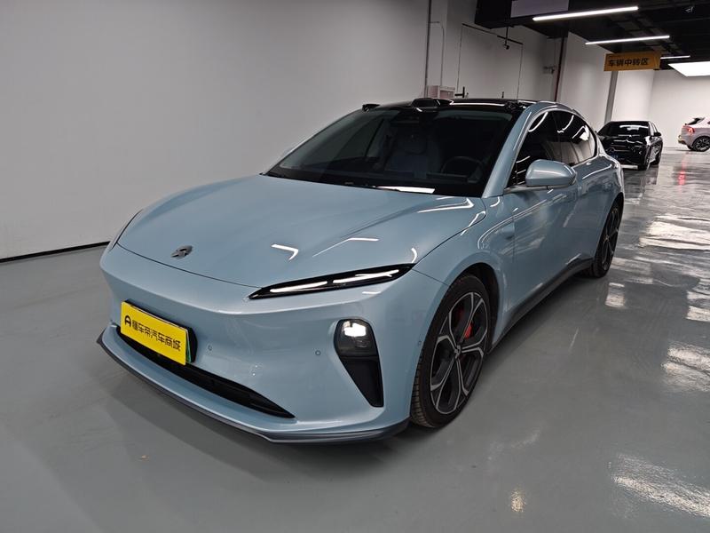 NIO NIO ET5 2022