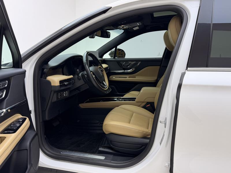 Lincoln adventurer 2022