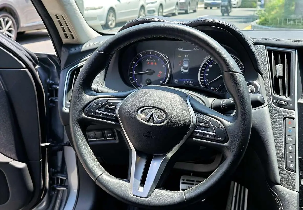 Infiniti Infiniti Q50L 2.0T Enjoy Edition