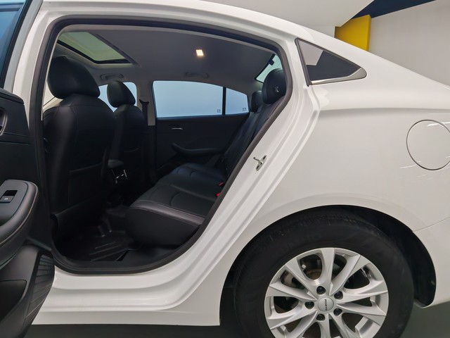Roewe Roewe i5 2023