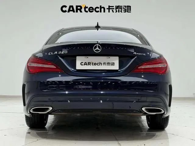 Mercedes-Benz Mercedes-Benz CLA CLA 220 4MATIC