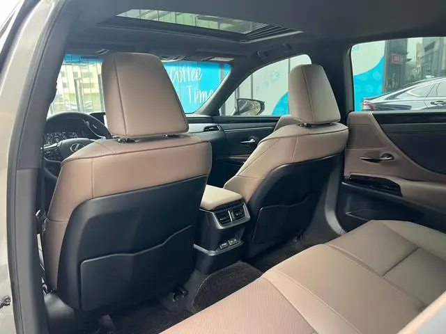 Lexus Lexus ES 200 Excellent Edition