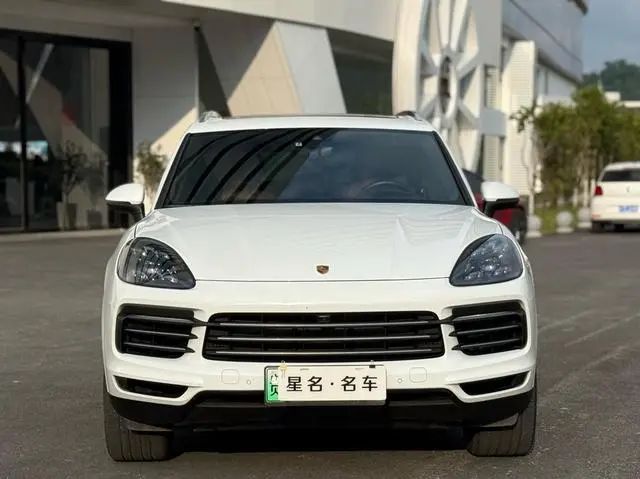 Porsche Cayenne E-Hybrid Cayenne E-Hybrid 2.0T