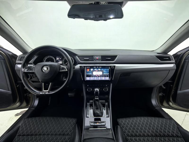 Skoda Superb 2018