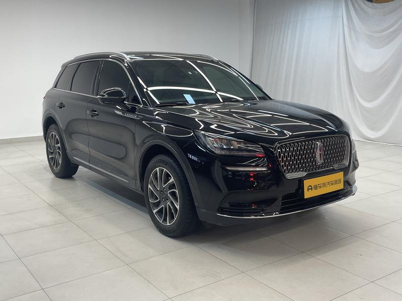 Lincoln adventurer 2022