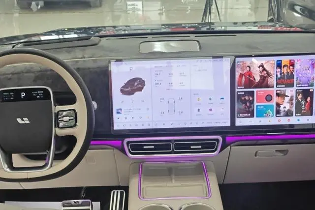 Li Auto Ideal L8 Max version