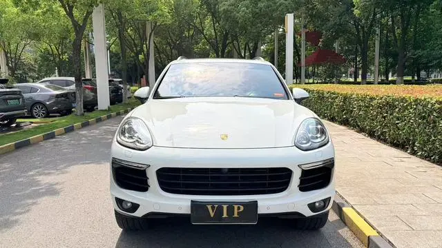 Porsche Cayenne Cayenne Platinum Edition 3.0T