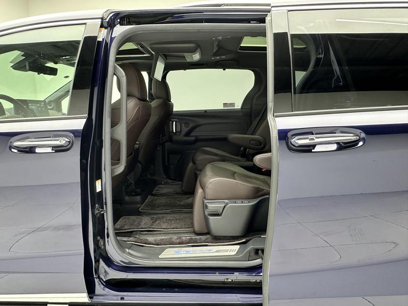 Toyota Sienna 2021