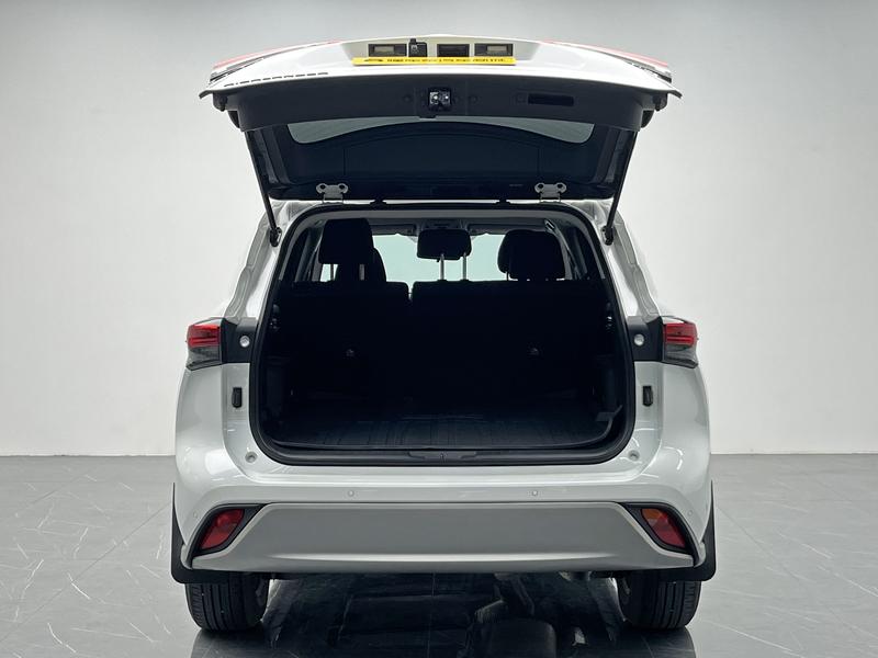 Toyota Highlander 2024
