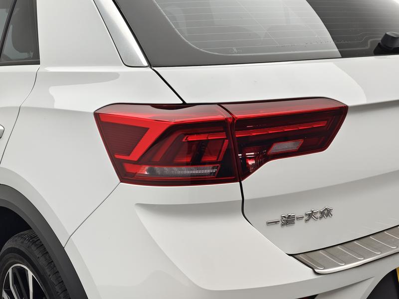 Volkswagen T-Roc 2021
