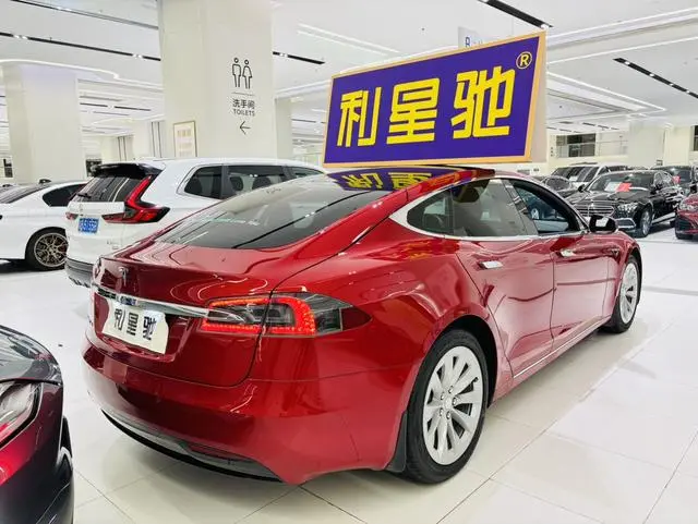 Tesla Model S 75