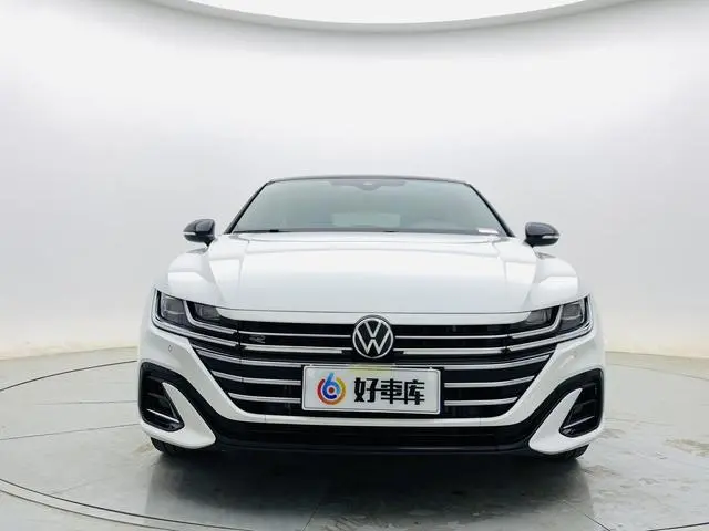 Volkswagen Volkswagen CC 380TSI eye-catching version