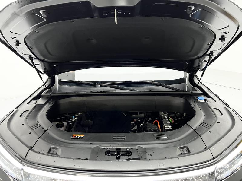 Geely Galaxy Galaxy M9 2025
