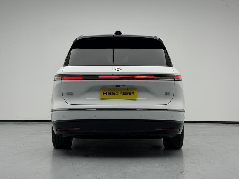 NIO NIO ES8 2026