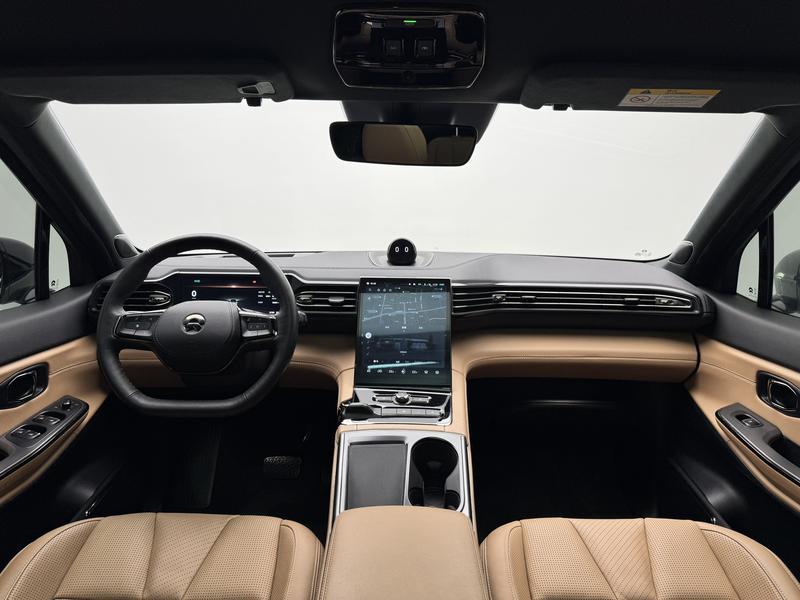 NIO NIO ES8 2020