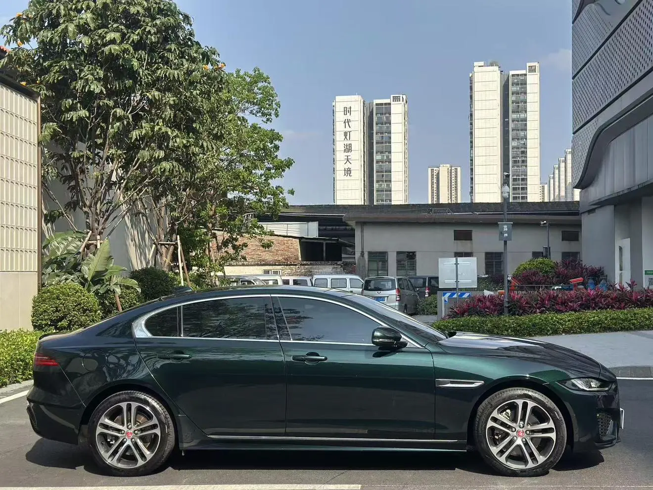 Jaguar Jaguar XEL 2.0T 250PS R-DYNAMIC S Enterprising Sports Edition