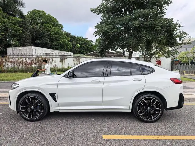 BMW BMW X4 M40i