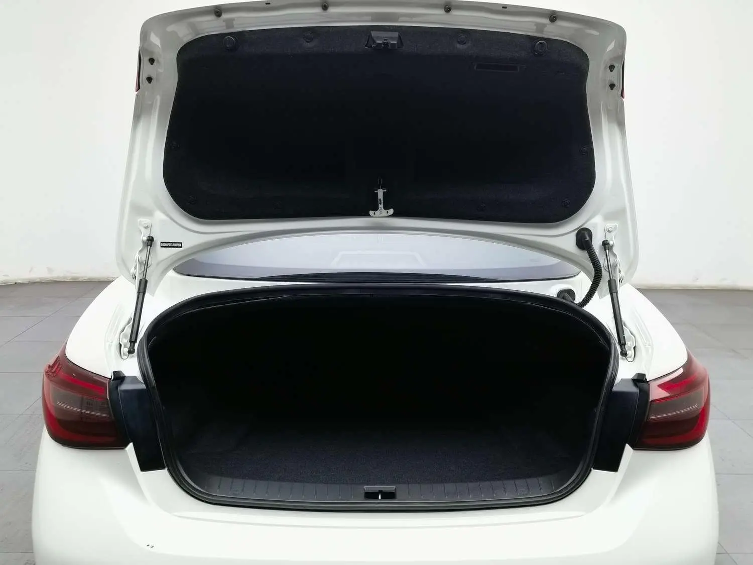 Infiniti Infiniti Q50L 2.0T Yixiang Edition Country V