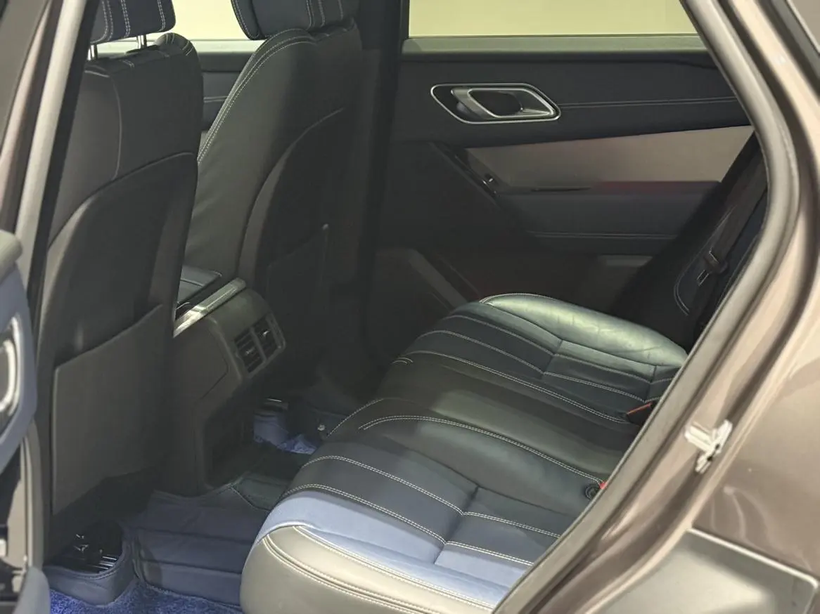 Land Rover Range Rover Star Pulse 250PS Yijin Collector's Edition