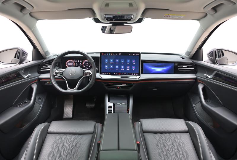 Volkswagen Magotan 2024