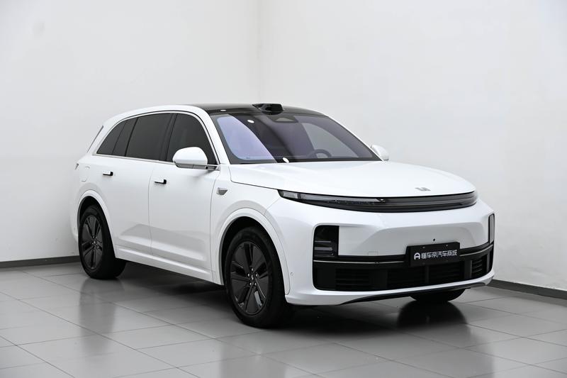 Li Auto Ideal L7 2024