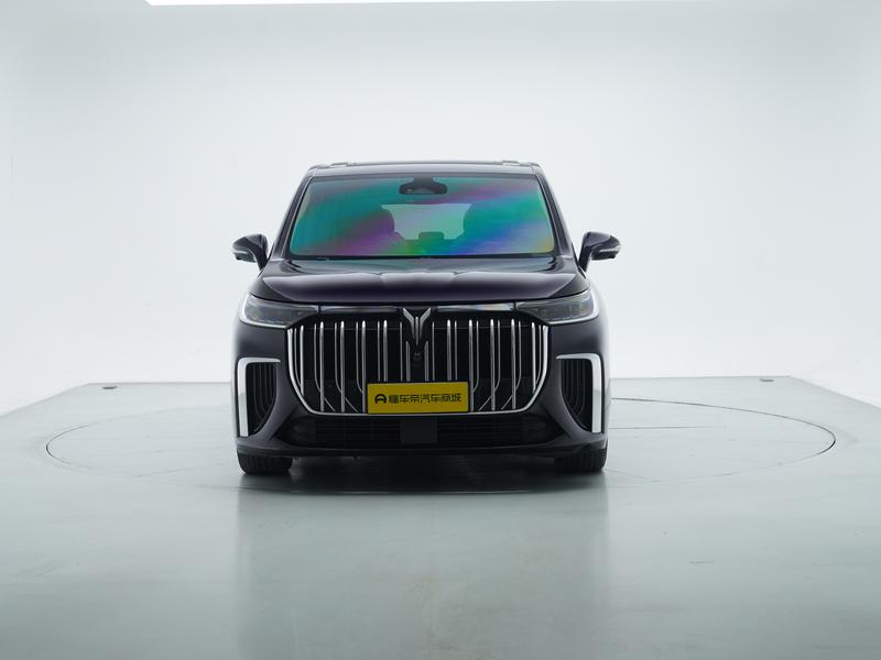 Voyah Lantu Dreamer PHEV 2022
